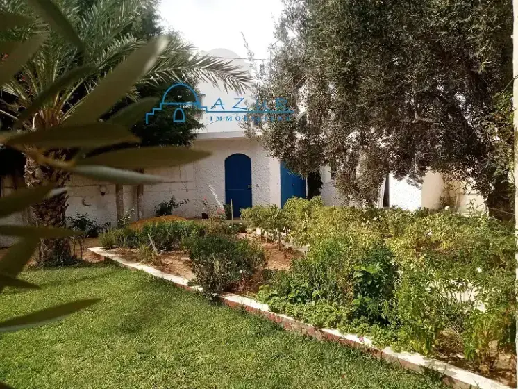 VILLA  El Majed